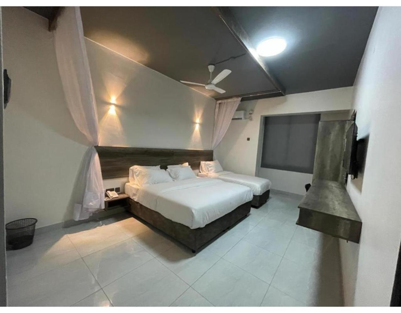 מומבסה The Ivory Suites מראה חיצוני תמונה